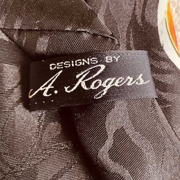 A. Rogers 100% Polyester Halloween Jack O Lanters/Pumpkins Tie - Picture 10 of 11